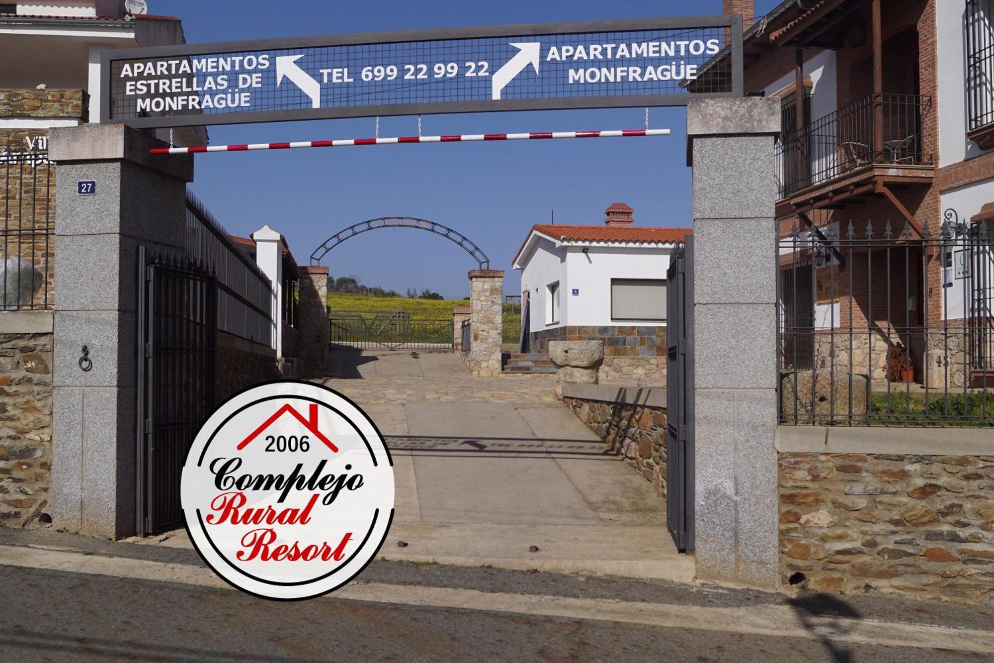 Torrejón el Rubio Apartamentos Rurales Monfraguee מראה חיצוני תמונה