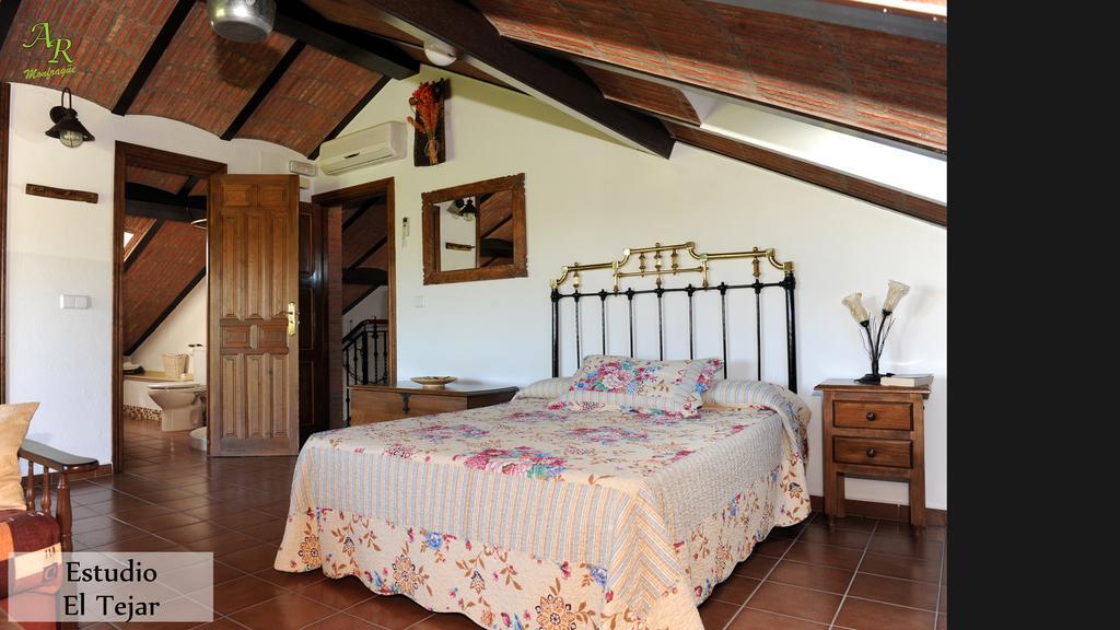 Torrejón el Rubio Apartamentos Rurales Monfraguee מראה חיצוני תמונה