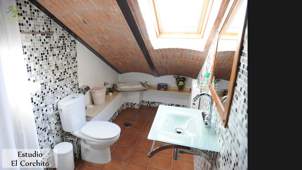 Torrejón el Rubio Apartamentos Rurales Monfraguee מראה חיצוני תמונה