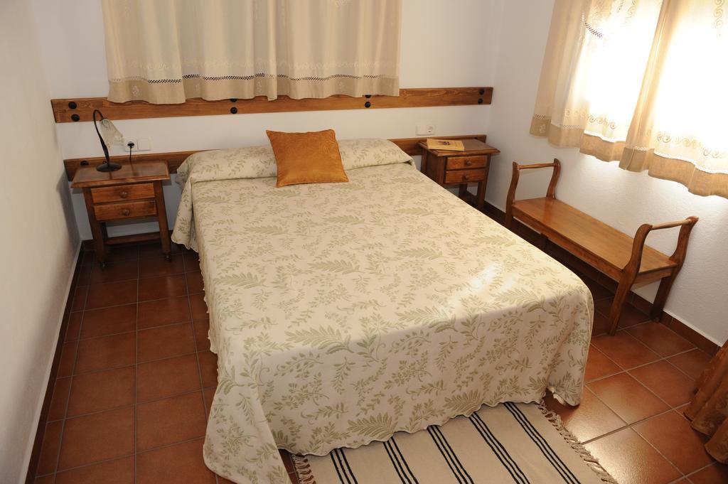 Torrejón el Rubio Apartamentos Rurales Monfraguee מראה חיצוני תמונה