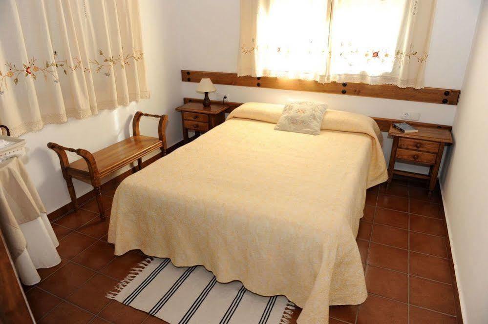 Torrejón el Rubio Apartamentos Rurales Monfraguee מראה חיצוני תמונה