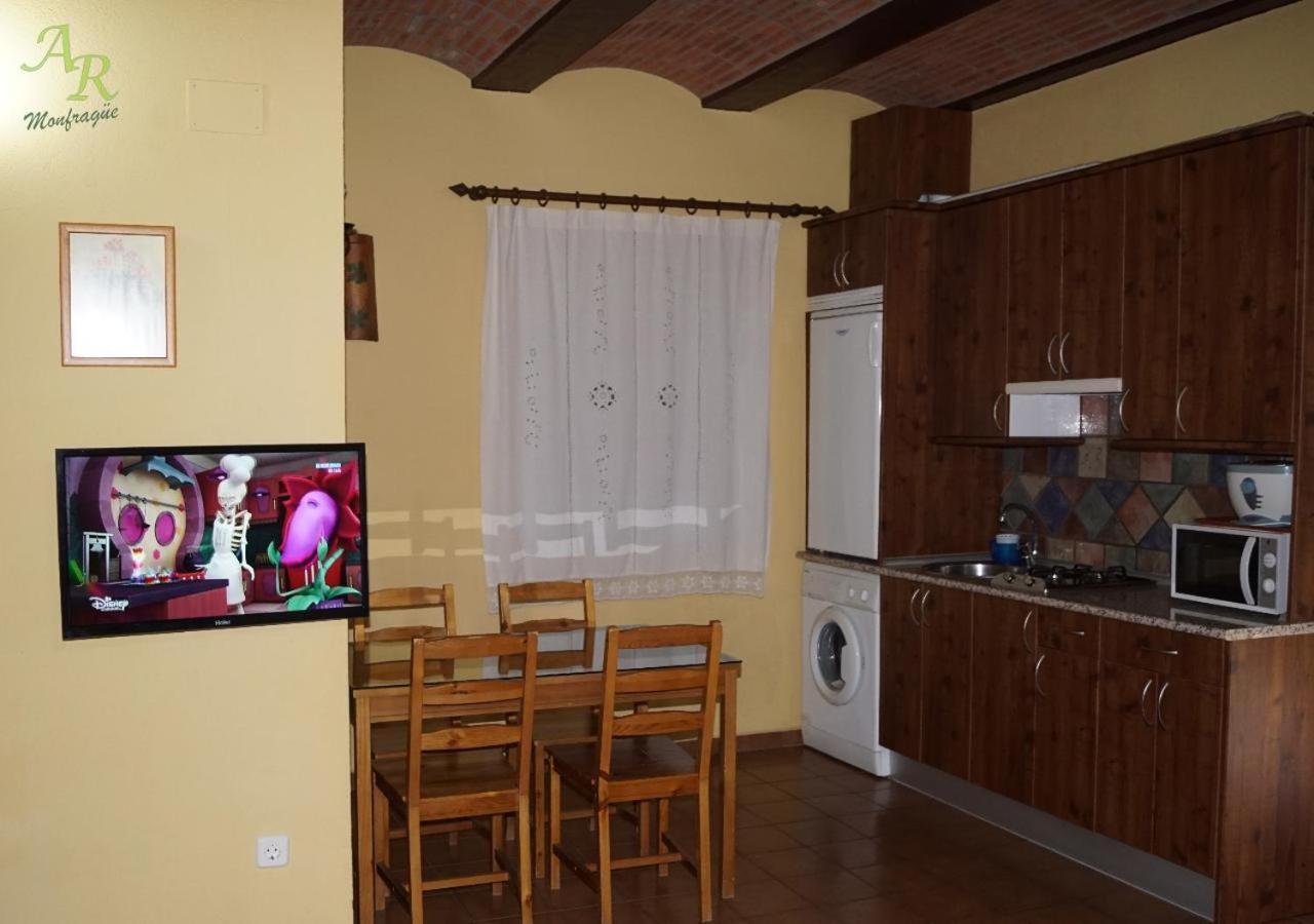Torrejón el Rubio Apartamentos Rurales Monfraguee מראה חיצוני תמונה